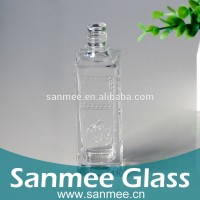 2014 Newest Machine Pressed Embossed Square Bottom Glass Perfume Bottle